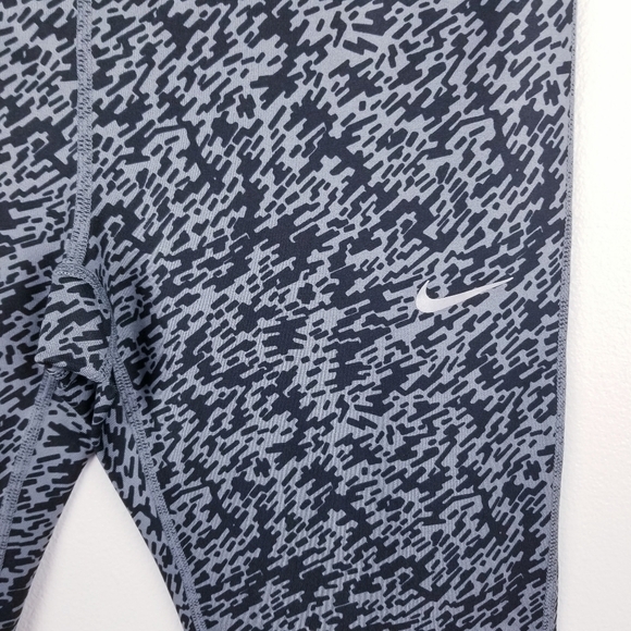 Nike Dri-Fit Running Cropped Leggings NWT - Picture 5 of 15